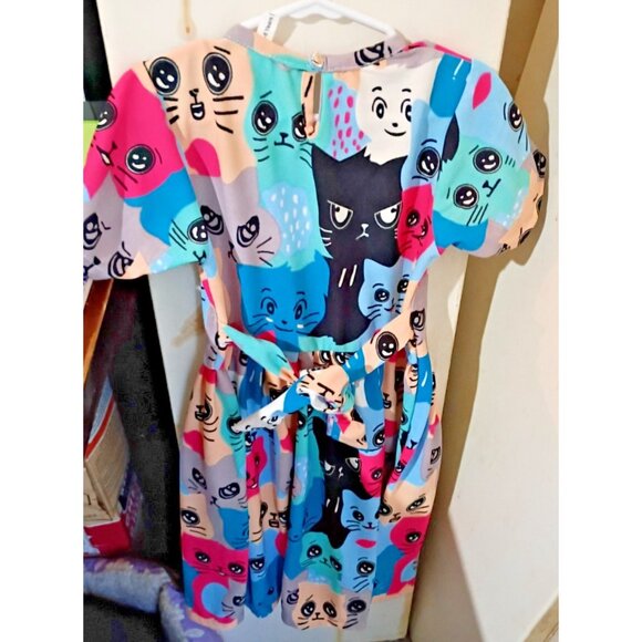 Girls All over Cat Print Size M (7/8) multicolor polyester Dress - Picture 3 of 5